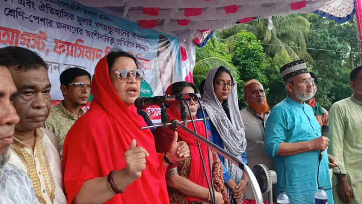 দেশ ফ্যাসিবাদ মুক্ত হলেও চাঁদাবাজি বন্ধ হয়নি : তানিয়া রব